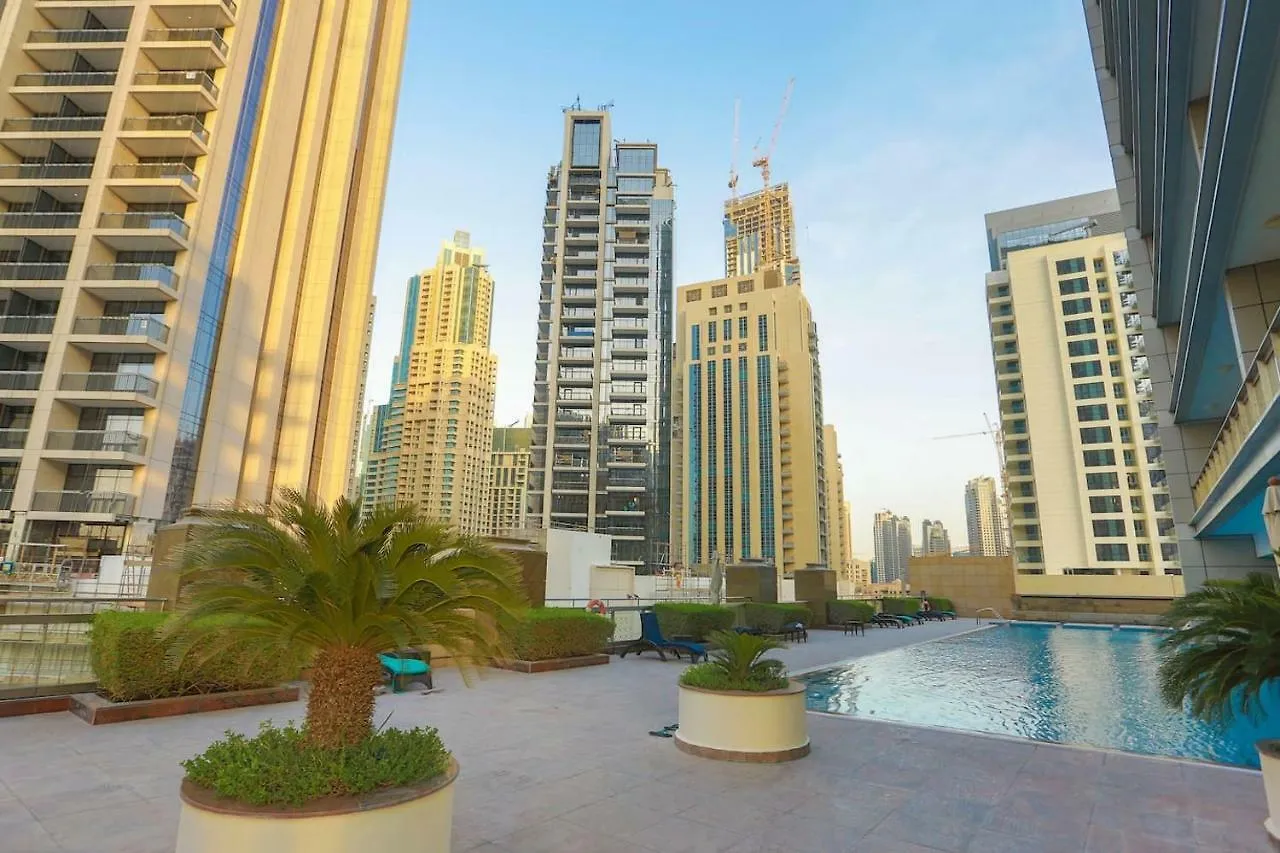 Prime Retreats - Downtown Dubai Daire