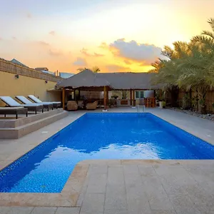 Dar 66 4br Pool With Jacuzzi Ras al-Khaimah